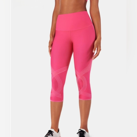 ❤️VALENTINE SPECIAL❤️FANKA Body Sculpt Side Pocket Capri Leggings In Magenta - Picture 5 of 12